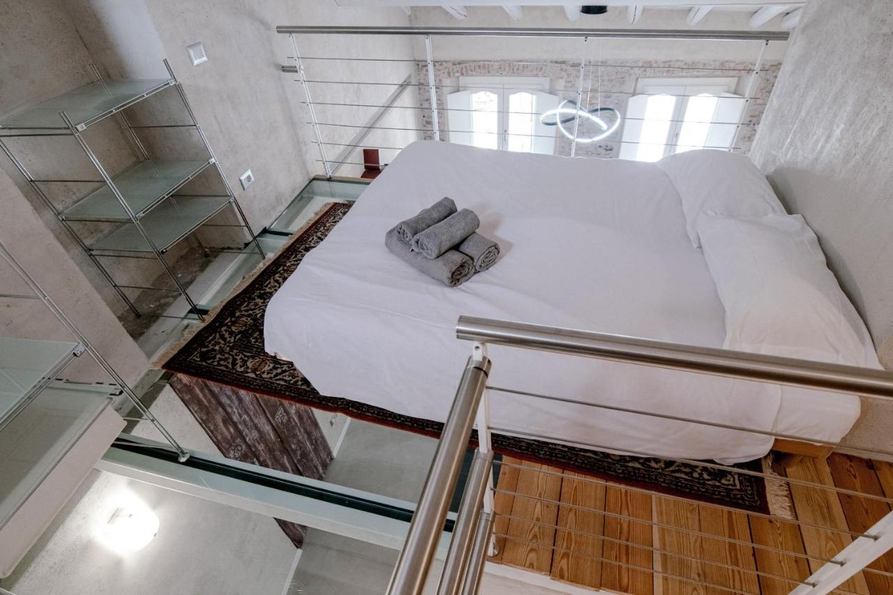 House Of Glass Cathedral View - The House Of Travelers كومو المظهر الخارجي الصورة